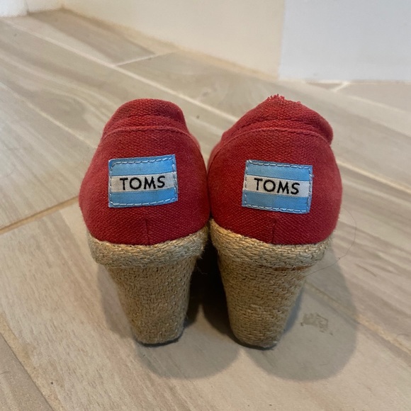 TOMS red wedge - Picture 5 of 7